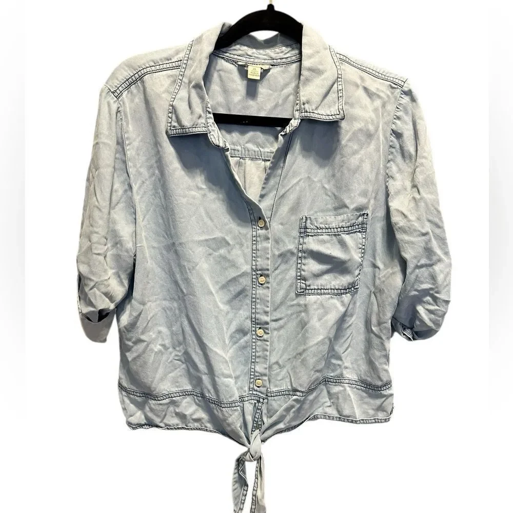 EUC Cato Women’s Blue Denim Washed Button-Up Tie-Front Shirt - Size XL